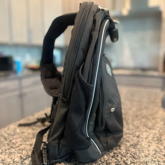 Harley-Davidson® Premium Sissy Bar Backpack - Picture 4 of 10